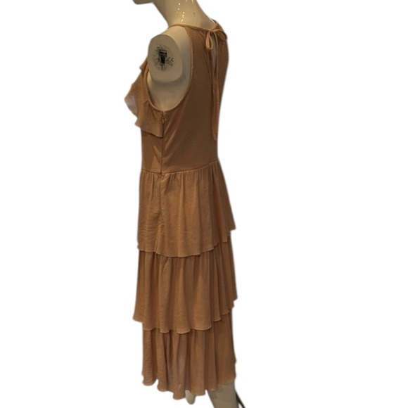 Rachel Rachel Roy February Blush Tiered Textured Midi Dress Size Medium - Picture 10 of 14